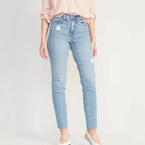 OLD NAVY High Rise O.G. Straight Ankle Jeans in Medium Light Worn Cutoff‎